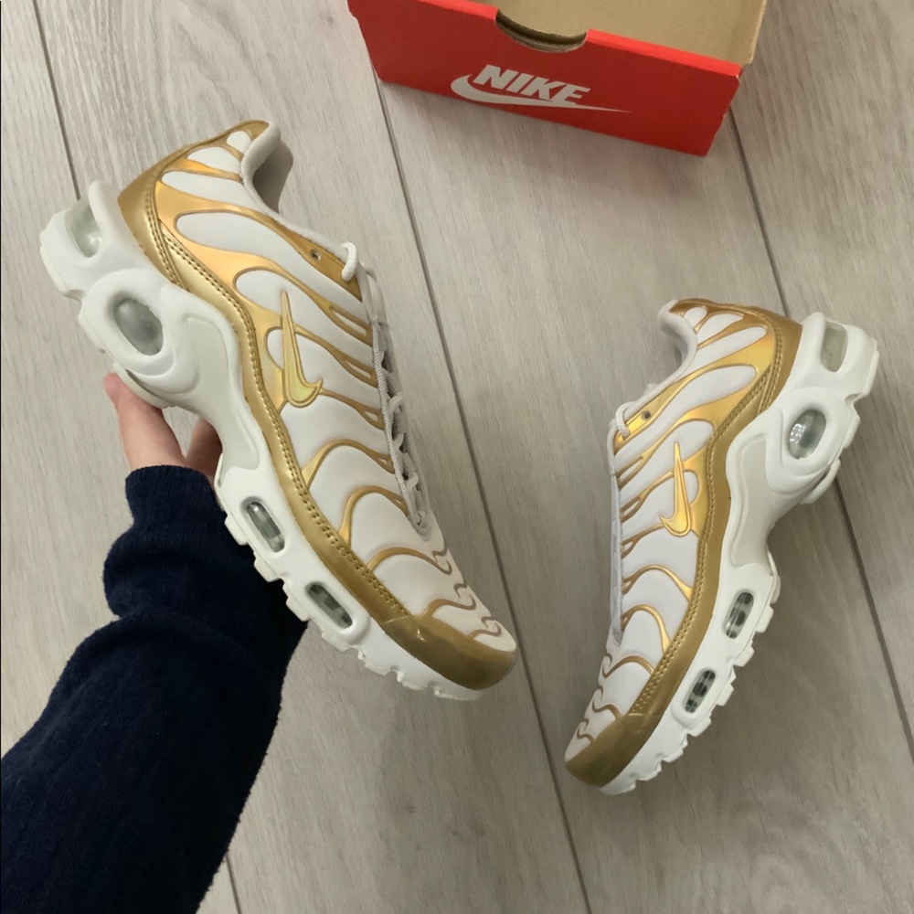 Womens Nike Air Max Plus Size 6